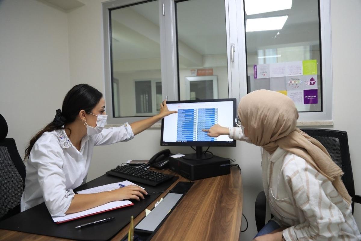 Tercih danışmanlığı hizmetine &ouml;ğrencilerden b&uuml;y&uuml;k ilgi