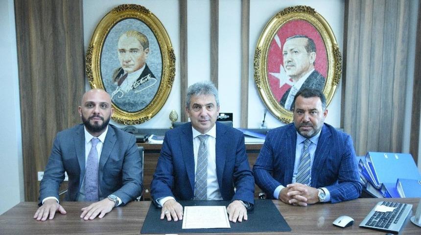 Hayırsever işadamlarından Marmara&rsquo;ya okul