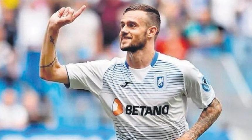 Romanya'nın Craiova takımında forma giyen Ivan Martic, Beşiktaş’a yakın