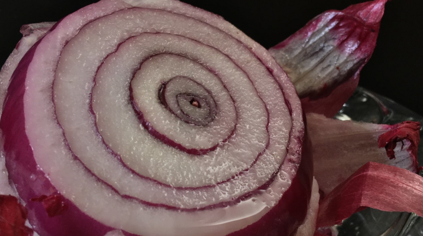 Soğan suyunun faydaları nelerdir? Nasıl yapılır? Hangi rahatsızlıklara iyi gelir?