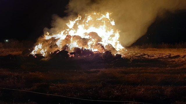 Yüksekova’da gece saatlerinde çıkan yangın korkuttu