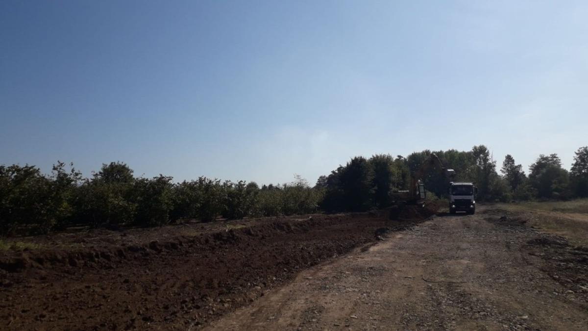 Sancaklar Mahallesi&rsquo;nde yeni yol yapımı s&uuml;r&uuml;yor