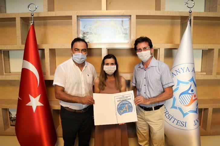 Rektör Kalan’dan hekimlere sertifika G3