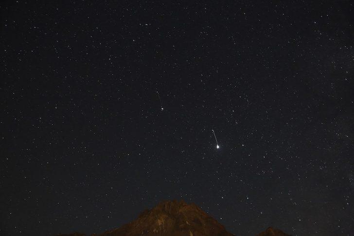 Kayserililer meteor yağmurunu Erciyes’te izledi G2