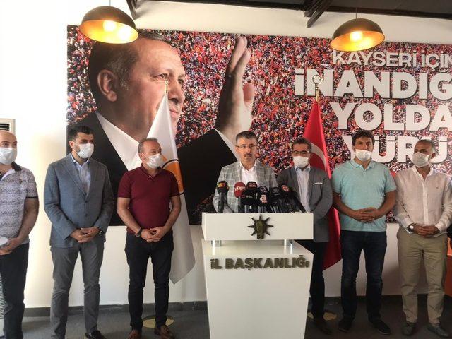 AK Parti İl Başkanı Çopuroğlu, “Darbe rüyası görenlerin korkulu rüyası olduk”