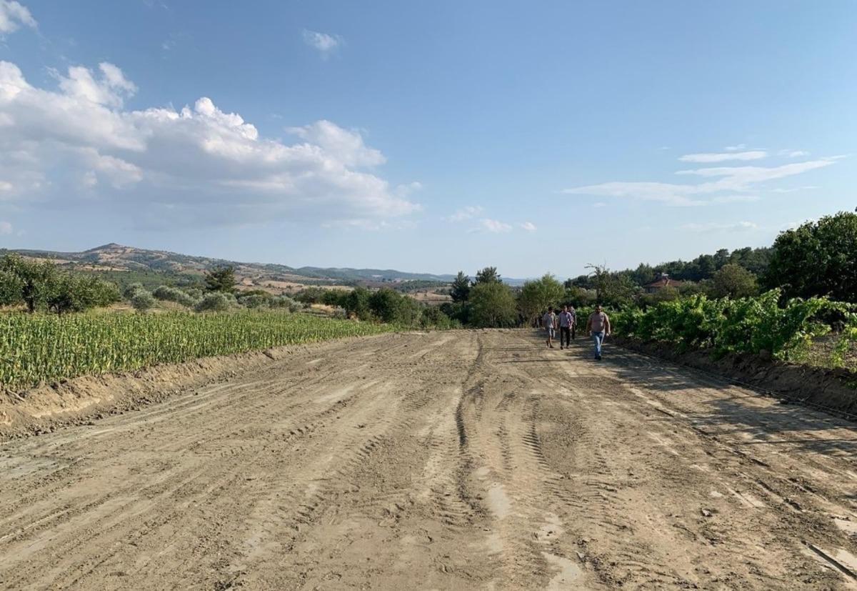 G&ouml;rdes&rsquo;te yeni seraların montajı başladı