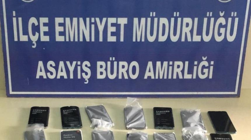 Reyhanlı&rsquo;da 21 adet ka&ccedil;ak telefon ele ge&ccedil;irildi
