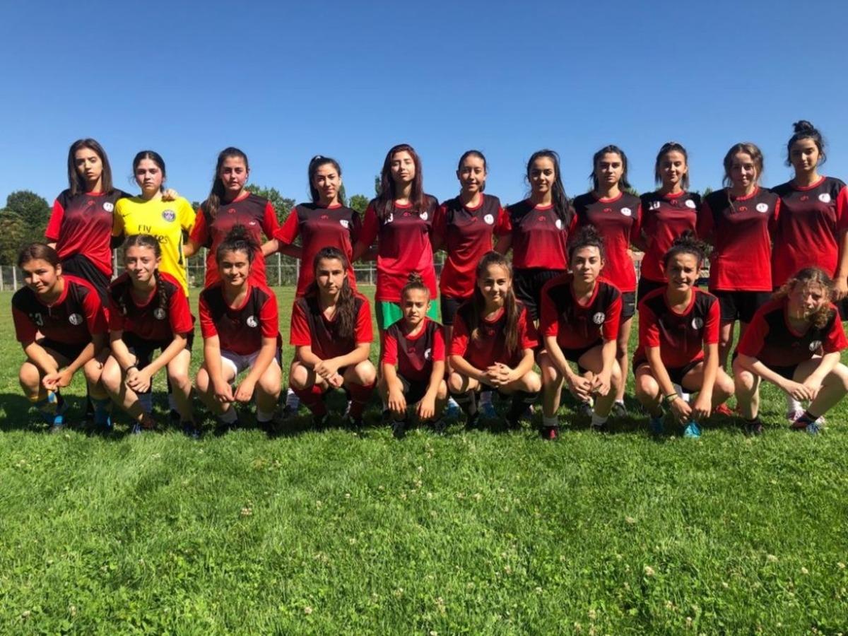 &Ouml;nce ateş &ouml;l&ccedil;&uuml;p sonra idmana başlıyorlar