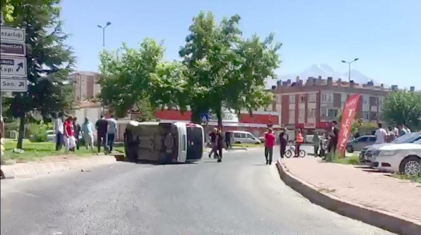 Direksiyon hakimiyeti kaybolan ara&ccedil; yan yattı