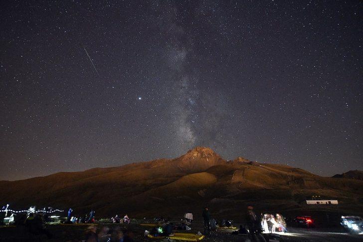 Erciyes’te meteor yağmuru görsel şölen sundu G5