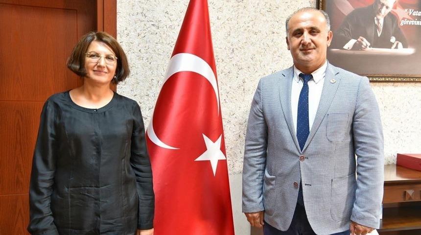 Başkan Kaya&rsquo;dan Kaymakam Başt&uuml;rk&rsquo;e ziyaret