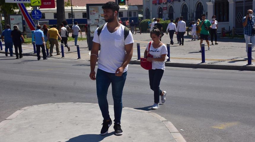 Garsondan 'pes' dedirten maske savunması