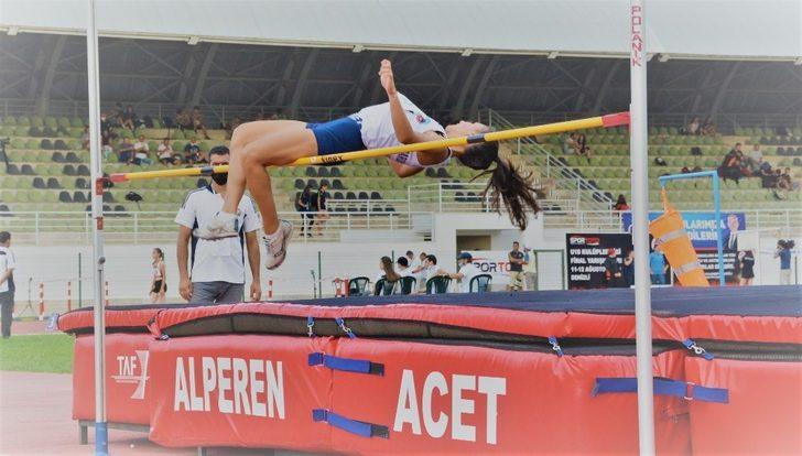 U-18 Atletizm Şöleninin şampiyonu Fenerbahçe oldu G1