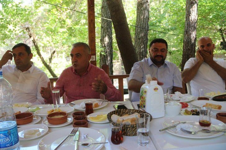 MHP’li Kılavuz:"PKK’ya FETO’ya, İŞİD’e, PYD’e göz açtırmayan bir mücadele var" G3