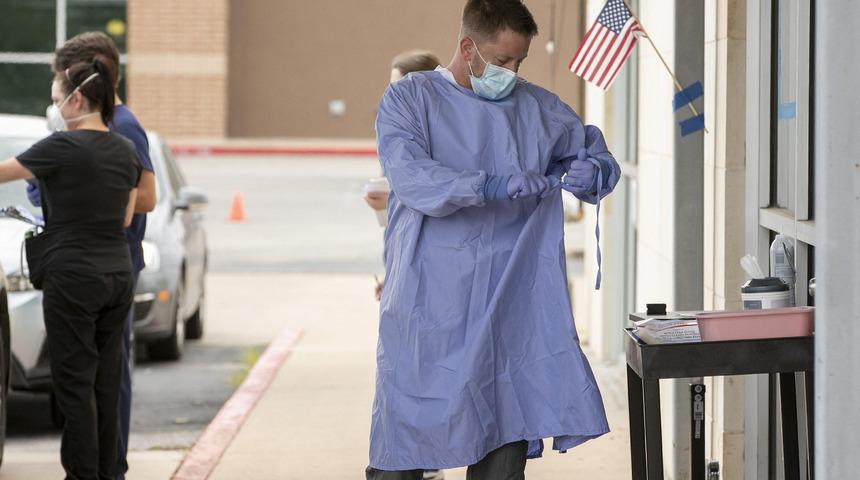 Erkeklerin korona nedeniyle yoğun bakıma kaldırılma oranı iki kat fazla!