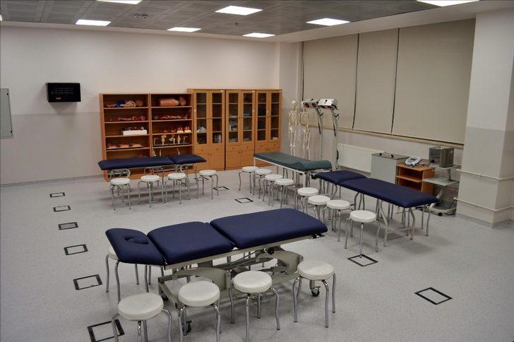 Sungurlu MYO yeni öğrencilerini bekliyor G5