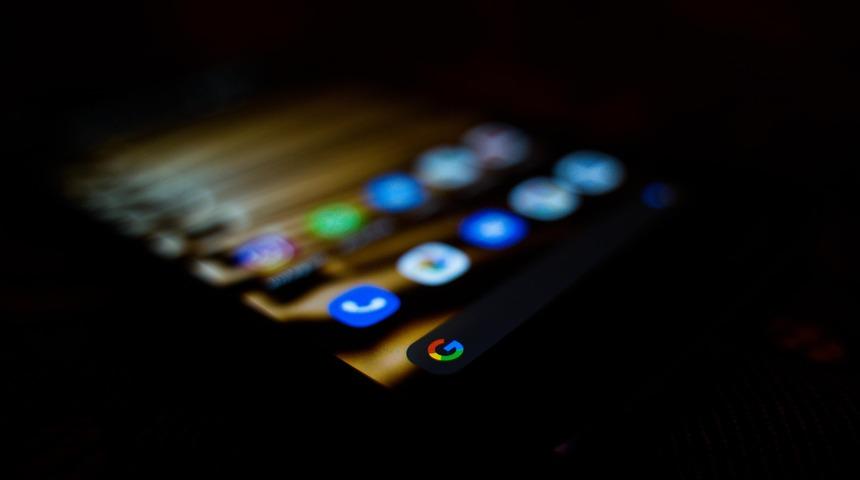 &Ouml;dev yapmak artık &ccedil;ok kolay: Google Lens matematik problemleri &ccedil;&ouml;zecek!