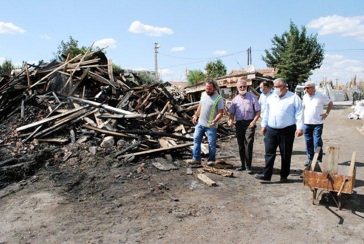 Başkan Gür’den keresteci esnafına geçmiş olsun ziyareti G1