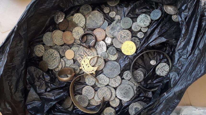 Cumhuriyet tarihinin en b&uuml;y&uuml;k tarihi eser ka&ccedil;ak&ccedil;ılığı operasyonu!