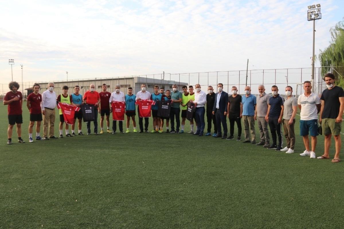 Başkan Ekim&rsquo;den Sebat Gen&ccedil;lik&rsquo;e Ziyaret