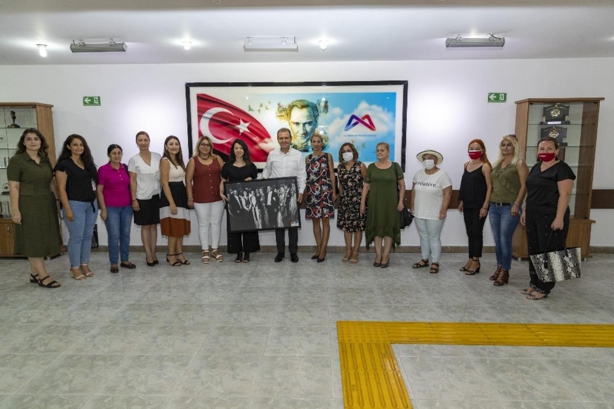 Se&ccedil;er: &ldquo;Kadınlar karar alma mekanizmalarında daha fazla yer almalı&rdquo;