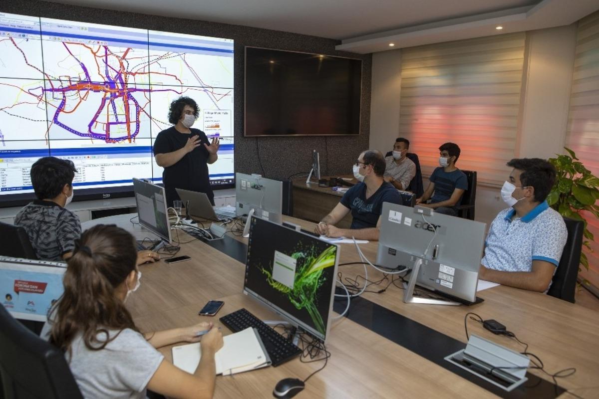 Ulaşım projelerinde yazılım eğitimi sayesinde hatalar &ouml;nceden tespit edilebilecek