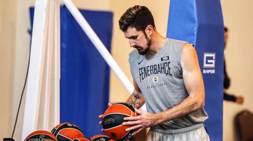 Fenerbahçe Beko salonda çalıştı