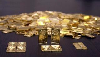 Altın fiyatlarında ticaret anlaşması etkisi: Düşüş sürüyor mu?