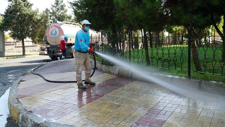 Haliliye’de temizlik ve dezenfekte çalışması sürüyor G2