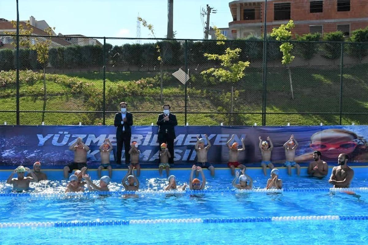 Balıkesir&rsquo;de y&uuml;zme bilmeyen &ccedil;ocuk kalmayacak