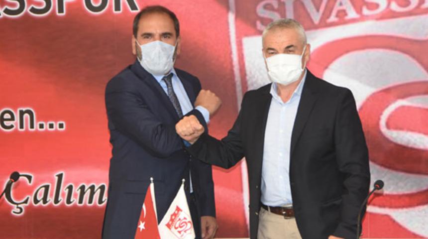 Sivasspor, Rıza Çalımbay ile sözleşme yeniledi