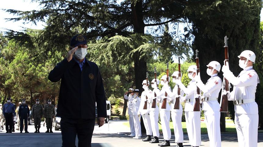 Milli Savunma Bakanı Akar, Donanma Komutanlığı&rsquo;nda