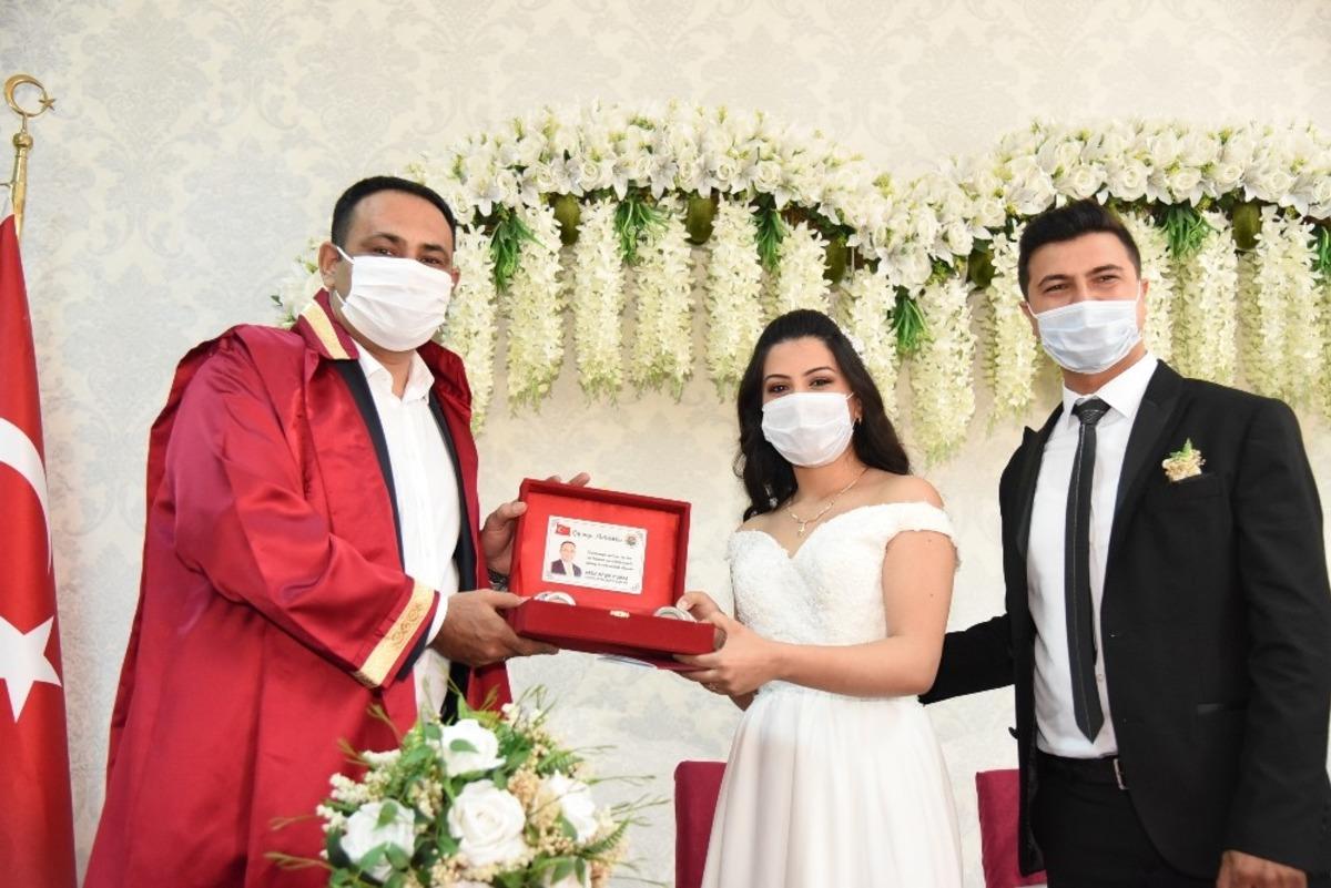 Toroslar Belediyesi 3 ayda 600 nikah kıydı
