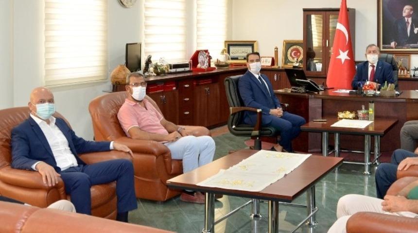 Karslıoğlu: &ldquo;Y&ouml;netmeliklerin sekt&ouml;r&uuml;n &ouml;n&uuml;nde engel değil yapıcı bir şekilde ele alınması gerekiyor&rdquo;