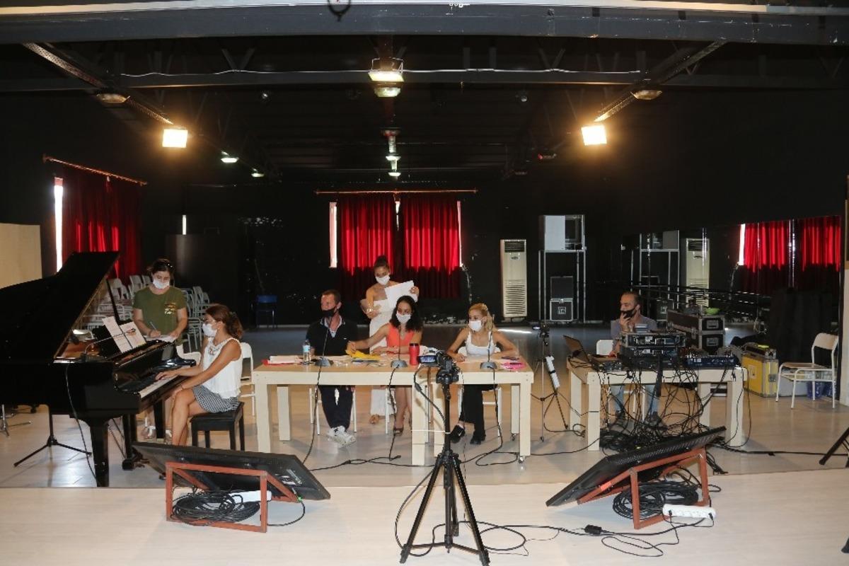 A&Uuml; bale sınavlarını anlık dijital olarak yaptı