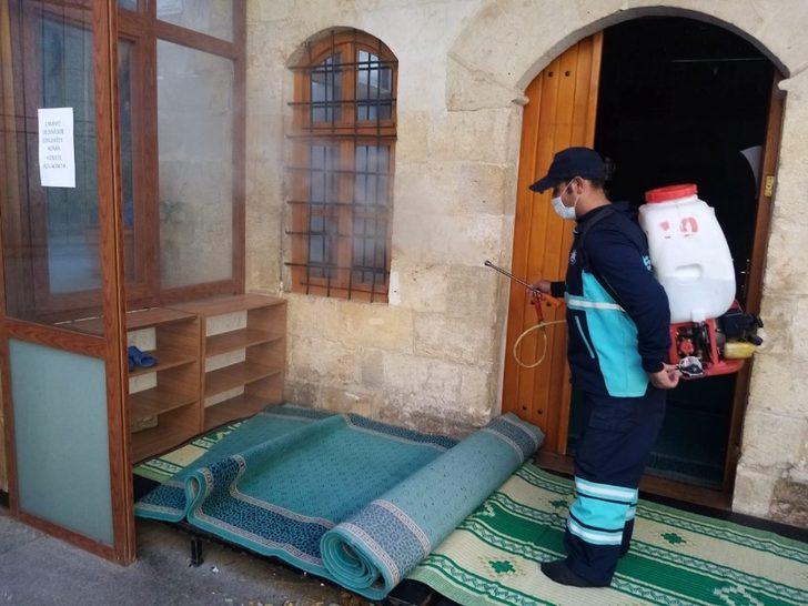 Şahinbey’de camiler dezenfekte ediliyor G4
