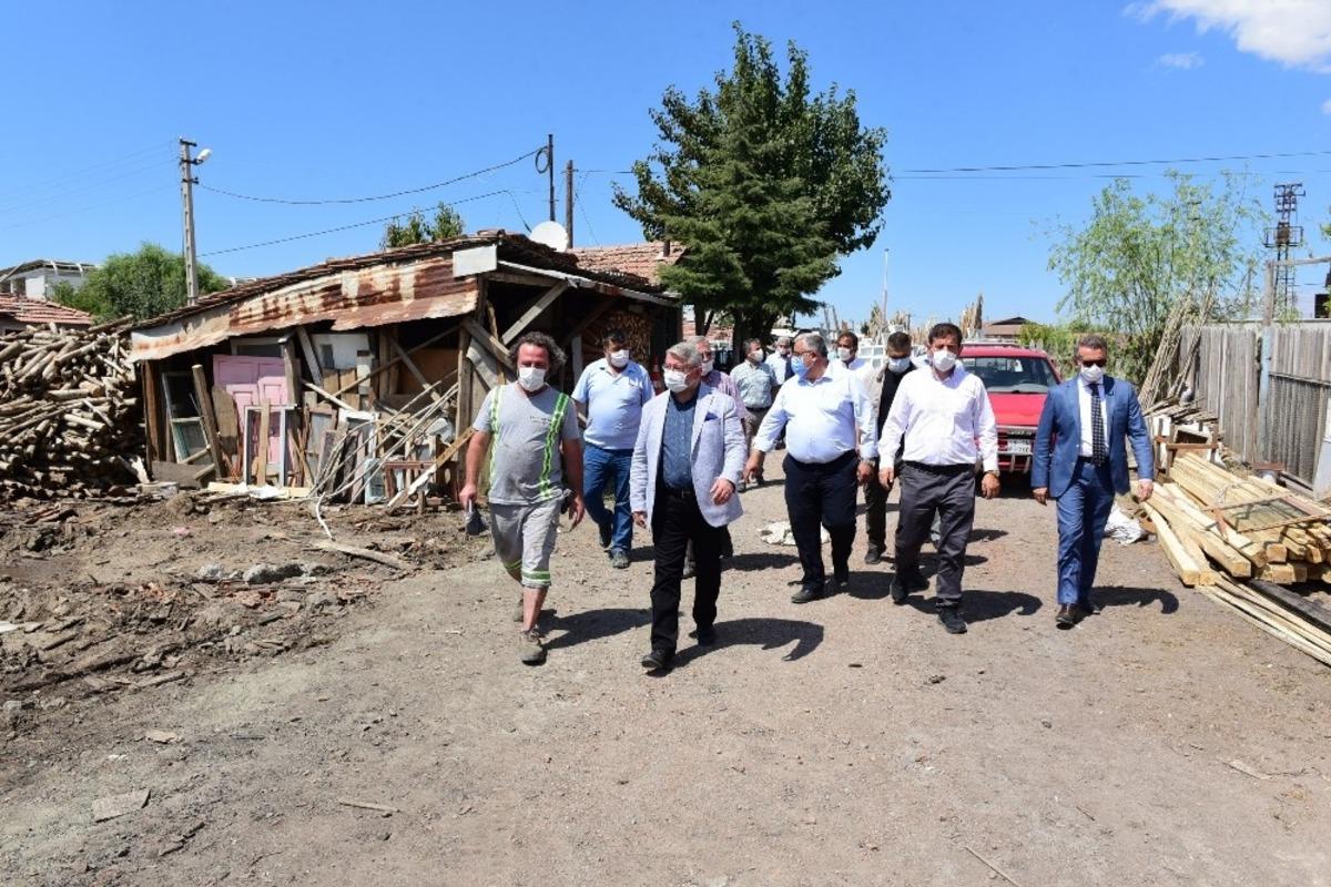 Başkan Aşgın&rsquo;dan keresteci esnafına ziyaret