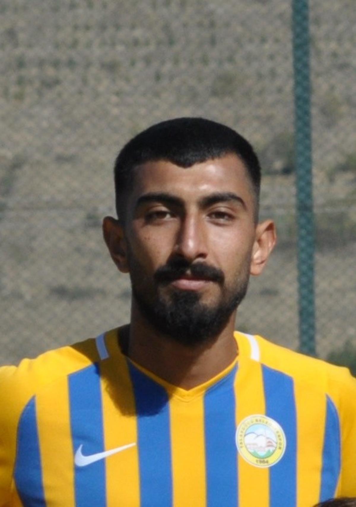 Talasg&uuml;c&uuml;, transferde hız kesmiyor