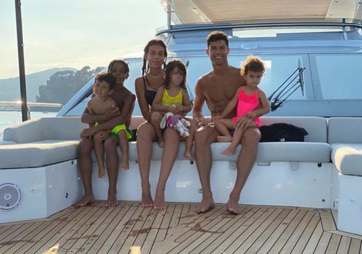 Georgina Rodriguez tatilin tadını çıkardı G4