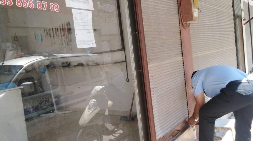 Kayıt dışı &ccedil;alışan iş yerleri kapatılıyor