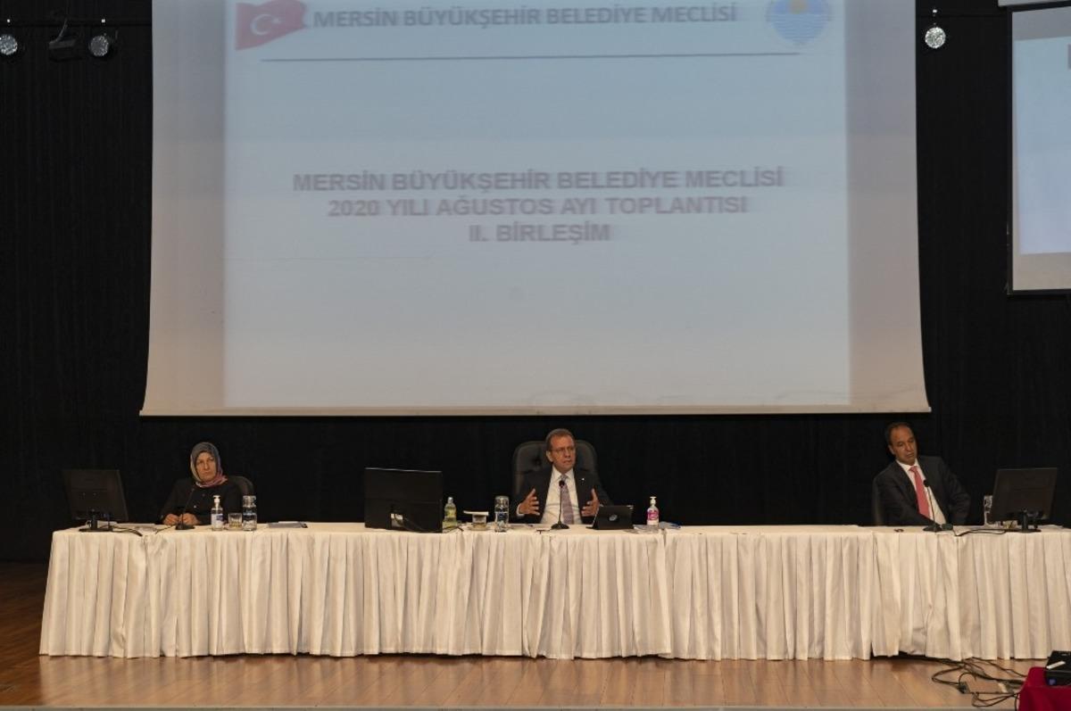 Se&ccedil;er: &ldquo;Kan kusuyorum, &lsquo;kızılcık şerbeti i&ccedil;tim&rsquo; diyorum&rdquo;