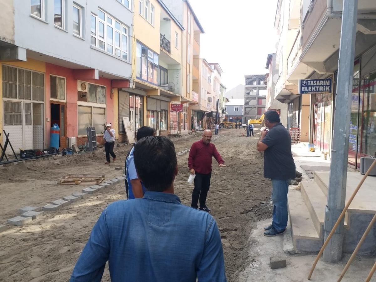 Selim&rsquo;de doğal gaz &ccedil;alışması biten yollar yapılıyor