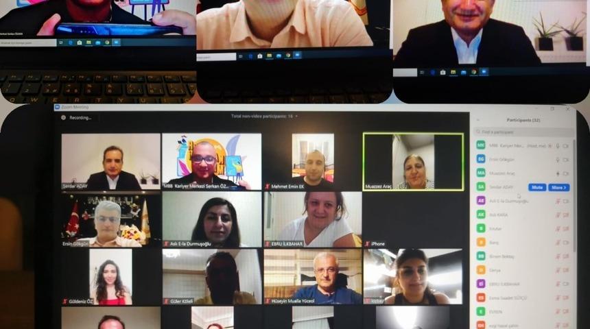 Djital Liderler Mersin&rsquo;de Projesi s&uuml;r&uuml;yor