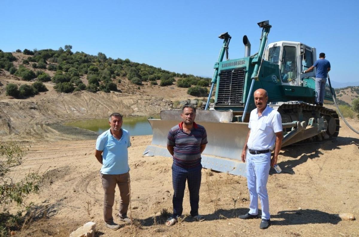 Ko&ccedil;arlılı muhtarlardan Başkan Nedim Kaplan&rsquo;a teşekk&uuml;r