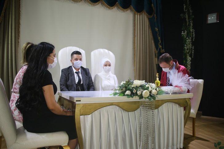 Karaman’da pandemi sürecinde 728 çiftin nikahı kıyıldı G3