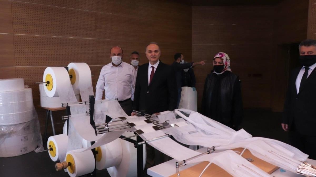 D&uuml;zce Belediyesi 1 milyon 410 bin maske &uuml;retildi