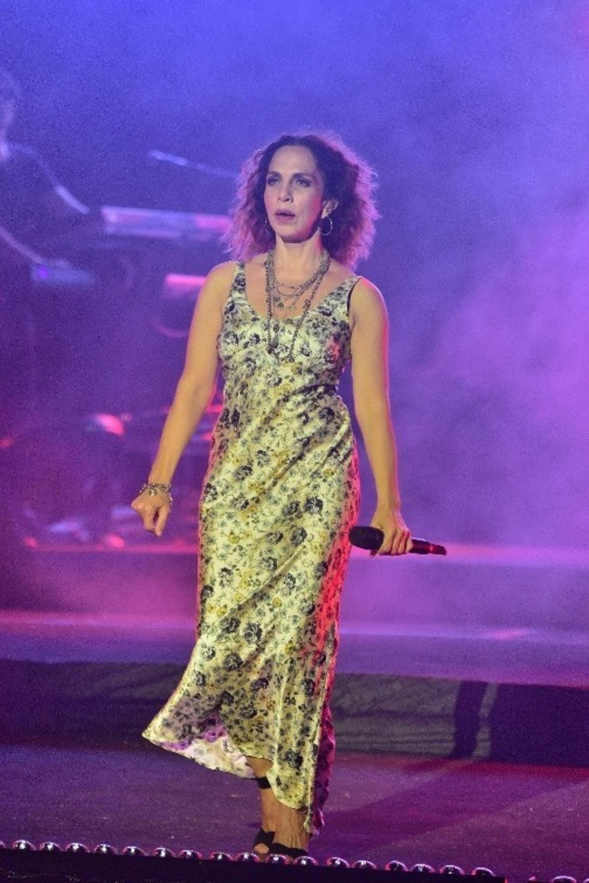 Sertab Erener Bodrum&rsquo;u salladı