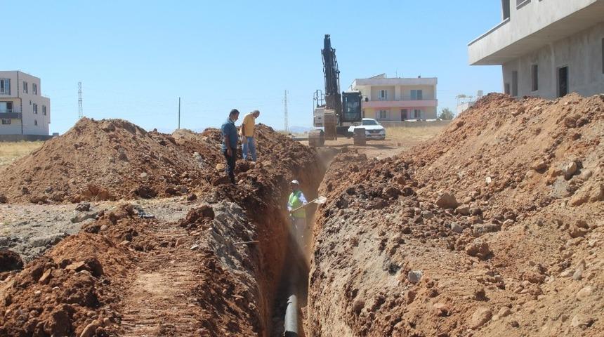 Kahta’da alt ve üst yapı çalışmaları sürüyor