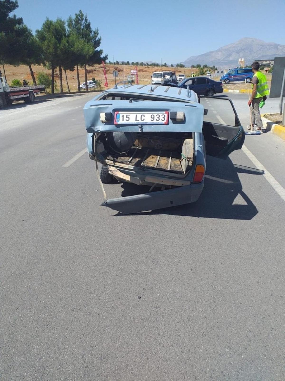 Acıpayam&rsquo;da trafik kazası: 1 yaralı