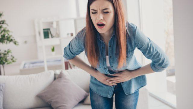 Gıda zehirlenmesine ne iyi gelir? Gıda zehirlenmesi için evde doğal bitkisel çözümler de var: Zencefil ve elma sirkesi...